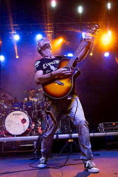 Crush-Tribute to Bon Jovi (13)